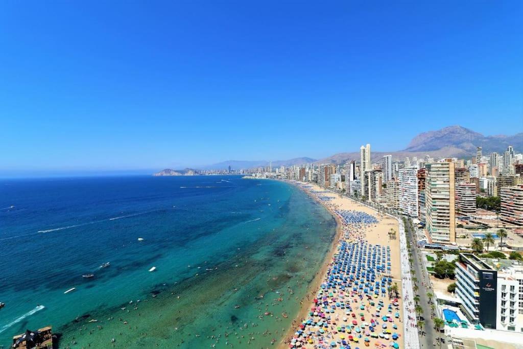 Luxurious 2-Bedroom Apt With Stunning Views, 1St Line On Levante Beach, Бенидорм Экстерьер фото
