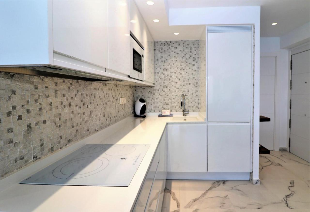 Luxurious 2-Bedroom Apt With Stunning Views, 1St Line On Levante Beach, Бенидорм Экстерьер фото
